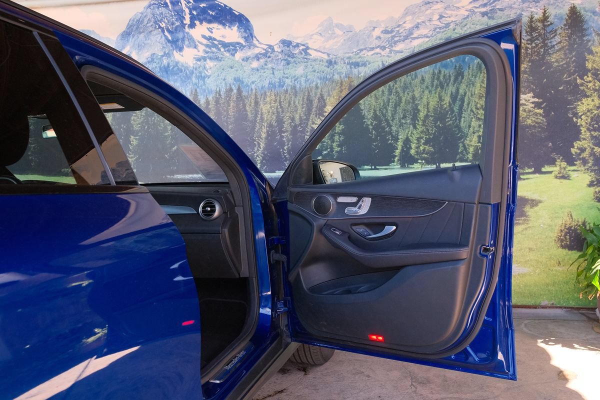 Used 2022 Mercedes-Benz GLC 300 image 31
