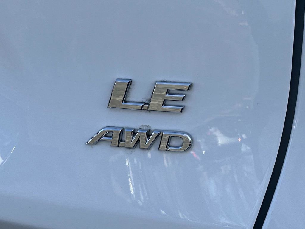 Used 2025 Toyota RAV4 LE image 29