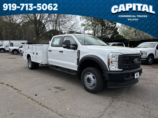 New 2026 Ford F550 4x4 Crew Cab image 2