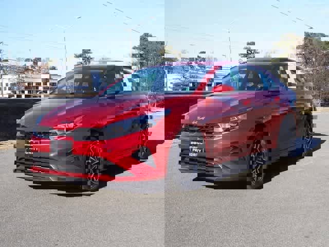 Used 2024 Kia Forte LXS image 1