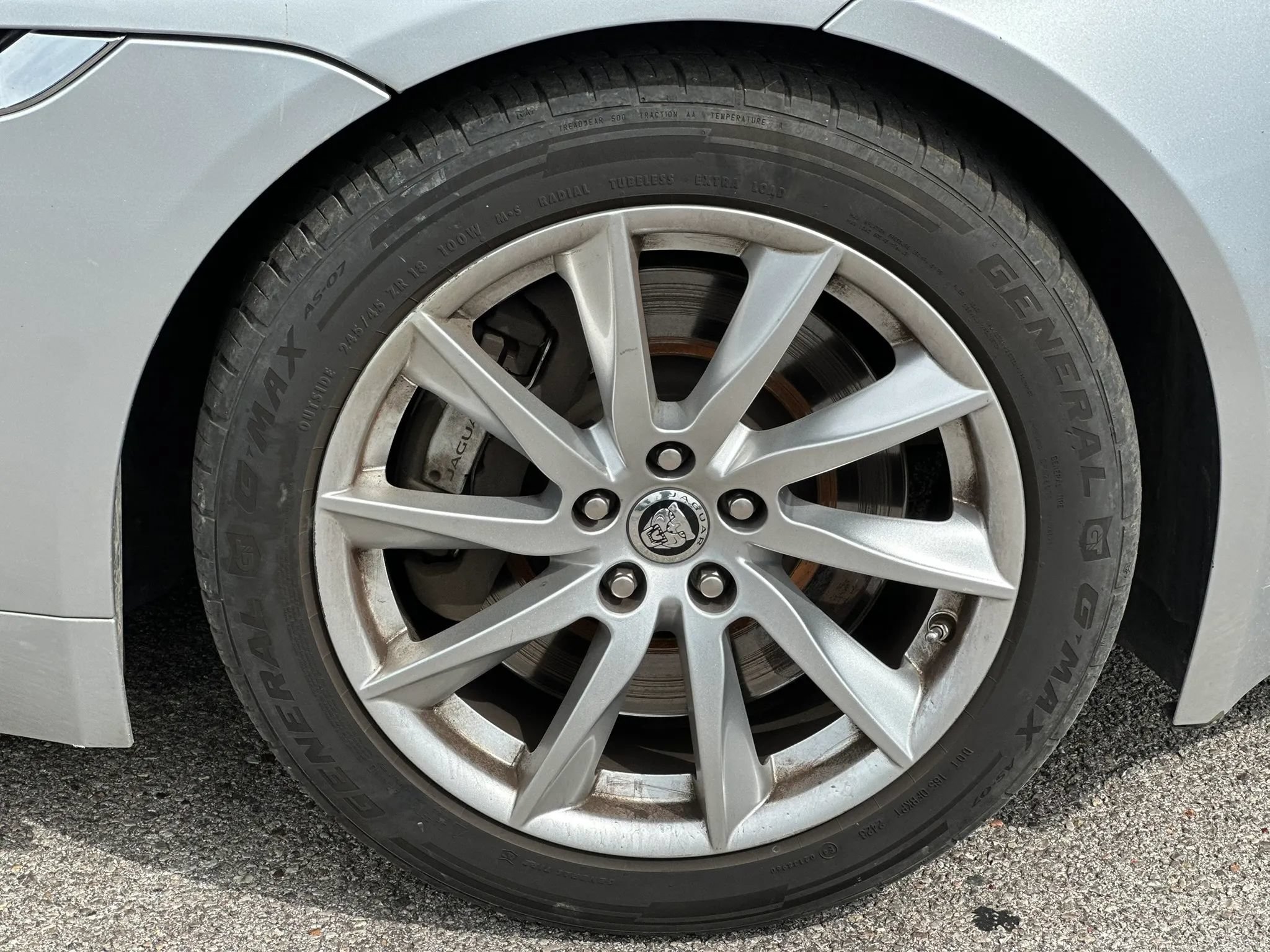 Used 2014 Jaguar F-TYPE Convertible RWD image 28