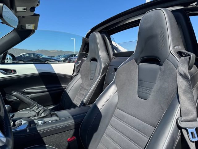 Certified 2024 MAZDA MX-5 Miata RF Club w/ Interior Package RWD image 19