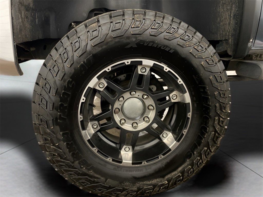 Used 2010 Chevrolet Silverado 2500 LT w/ Interior Plus Package image 19