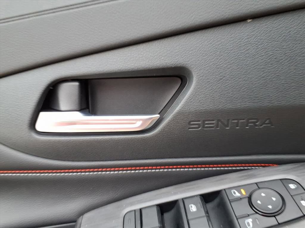 New 2026 Nissan Sentra SR image 16