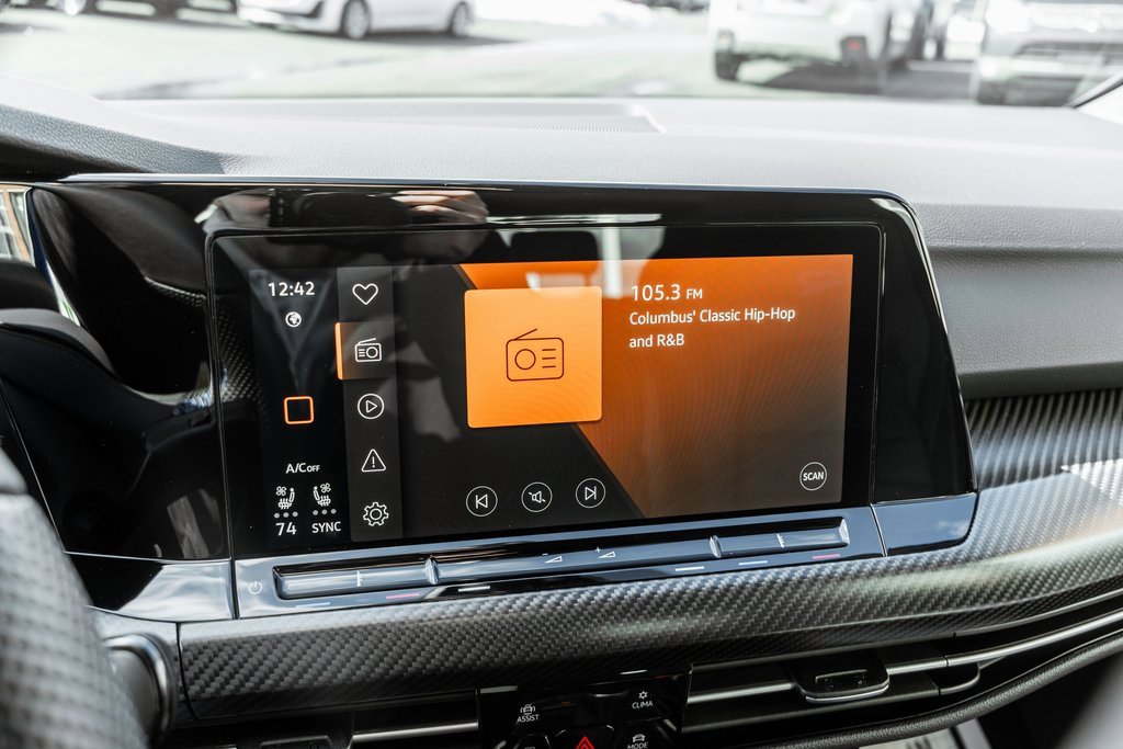 Used 2023 Volkswagen Golf 20th Anniversary Edition image 21