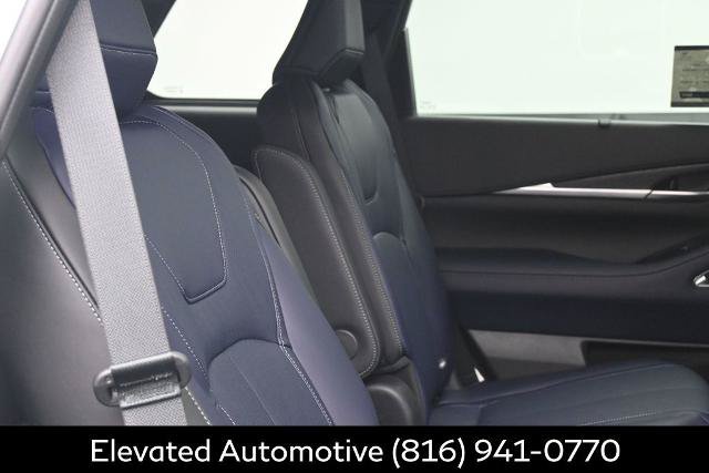 Certified 2026 INFINITI QX60 Sport w/ Dark Cargo Package AWD/4WD image 10