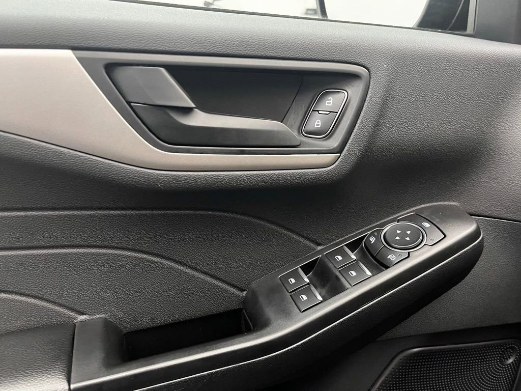 Used 2022 Ford Escape SE w/ Convenience Package AWD/4WD image 16