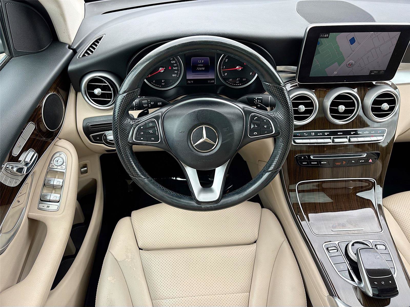 Used 2016 Mercedes-Benz GLC 300 4MATIC w/ Multimedia Package image 23