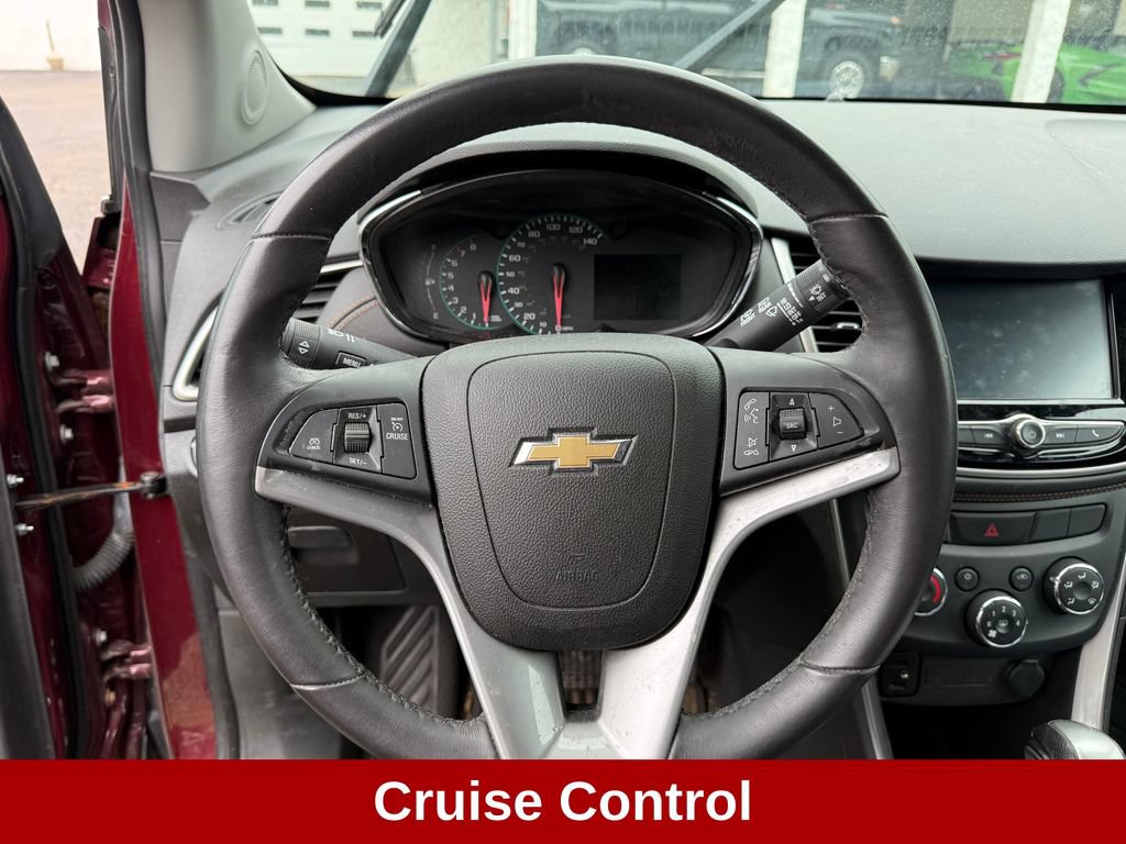 Used 2017 Chevrolet Trax LT w/ Driver Confidence Package FWD image 13