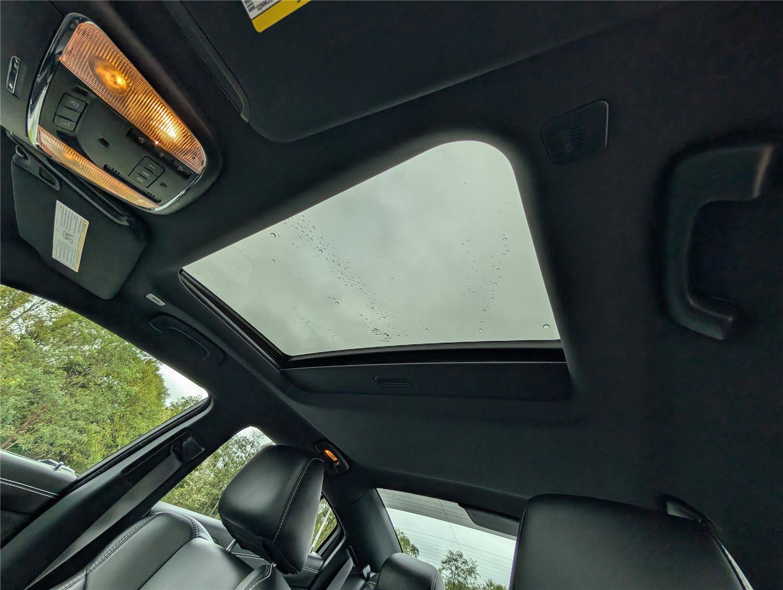 Used 2022 Dodge Charger SRT Hellcat w/ Harman/Kardon Audio Group image 36