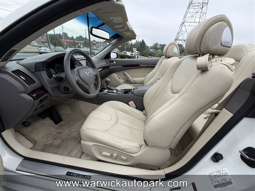 Used 2012 INFINITI G37 Convertible w/ Premium Pkg RWD image 5