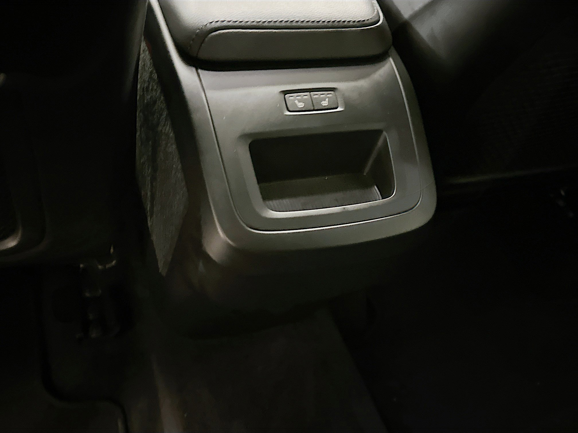 Used 2023 Volvo XC60 B5 Core w/ Climate Package image 29