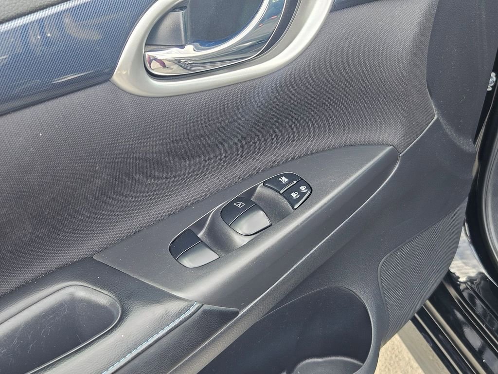 Used 2019 Nissan Sentra SR image 11