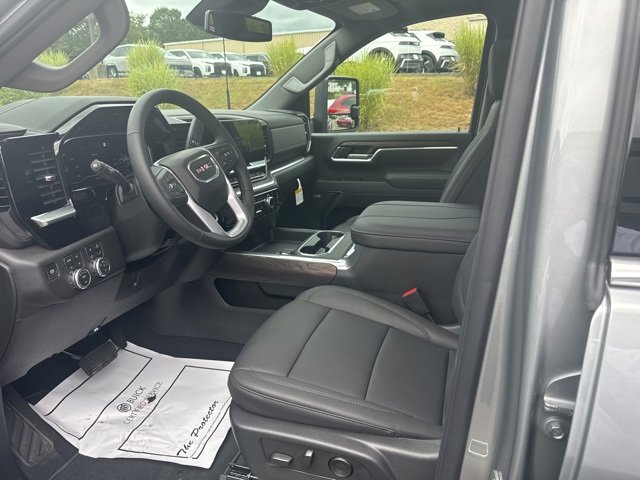 New 2025 GMC Sierra 2500 SLT w/ SLT Premium Package image 15