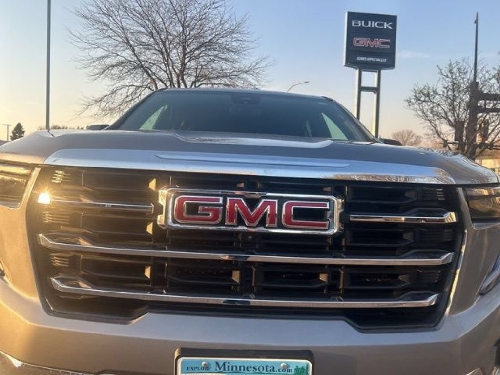 Used 2025 GMC Acadia Elevation AWD/4WD image 34
