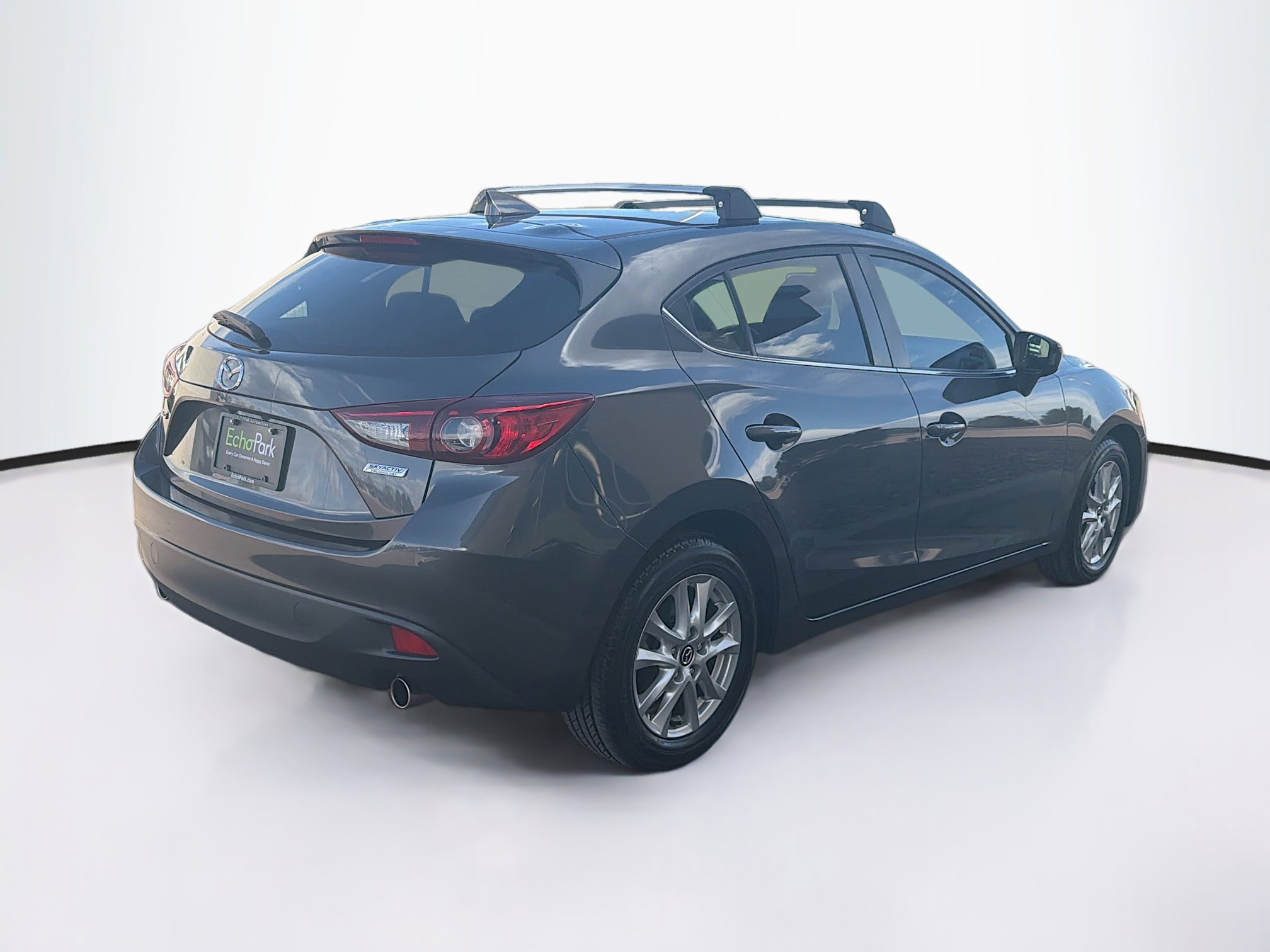 Used 2016 MAZDA MAZDA3 i Grand Touring image 9