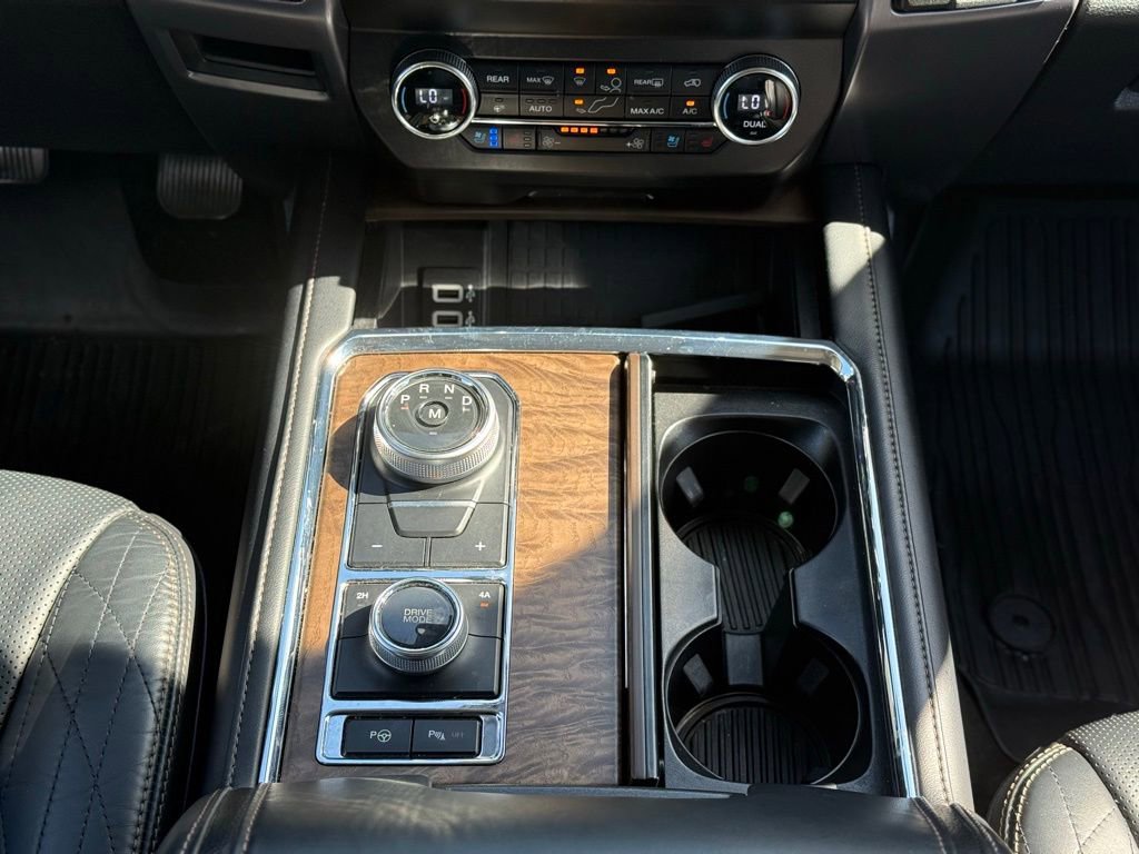 Used 2019 Ford Expedition Platinum image 27