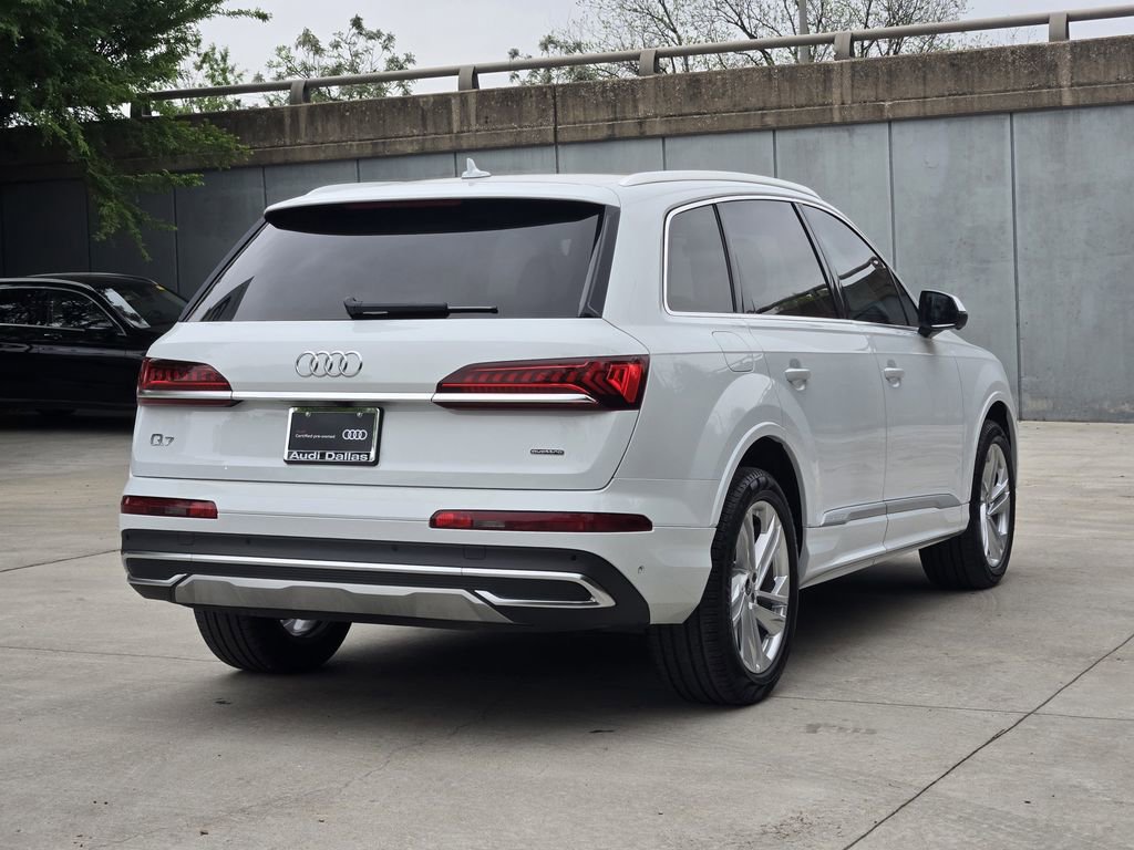 Certified 2023 Audi Q7 2.0T Premium w/ Convenience Package image 8