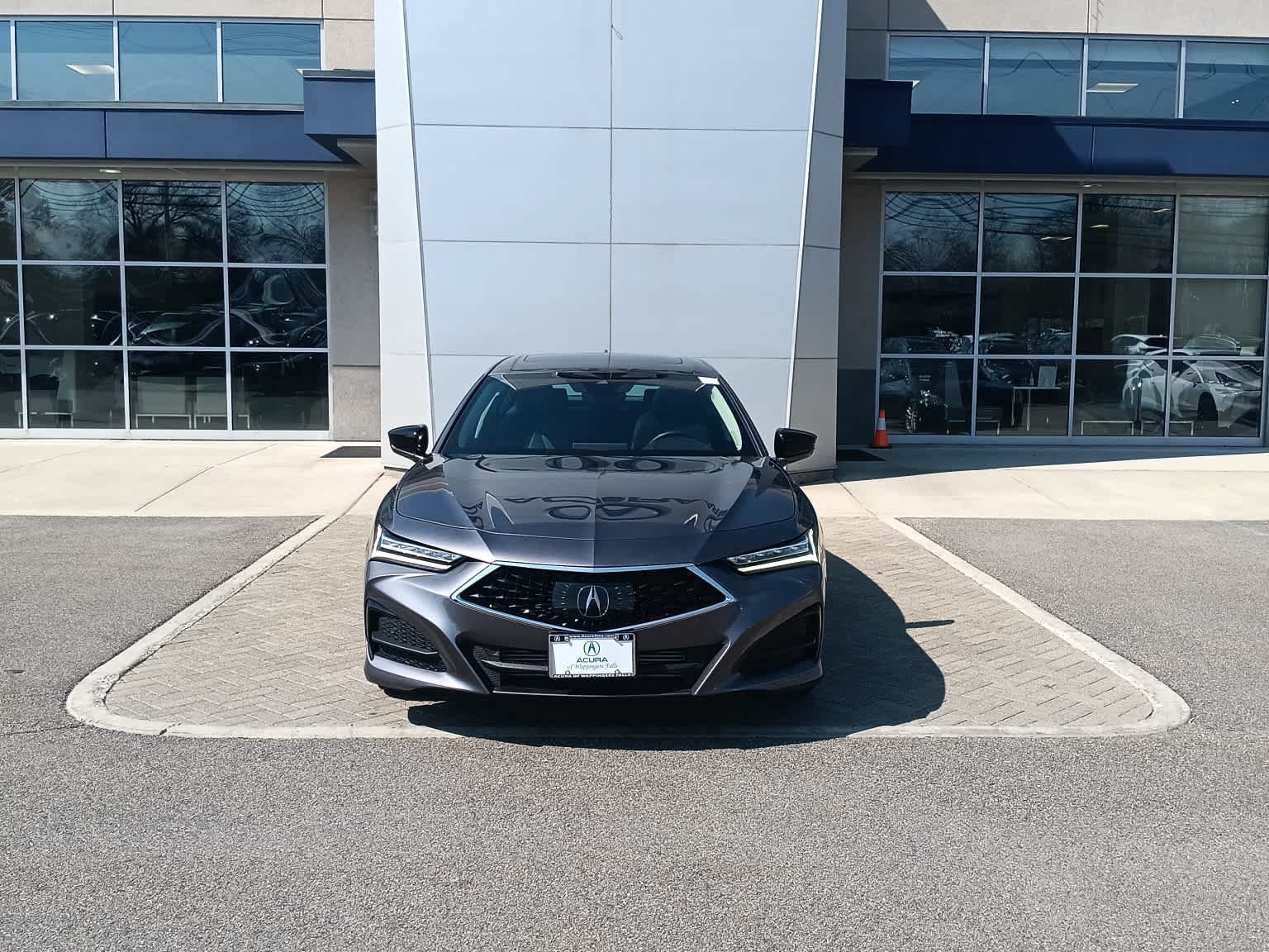 Used 2023 Acura TLX w/ Technology Package FWD image 1