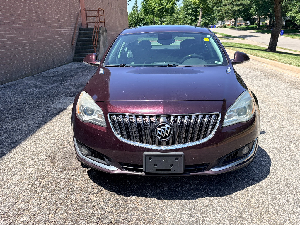 Used 2017 Buick Regal Sport Touring FWD image 8