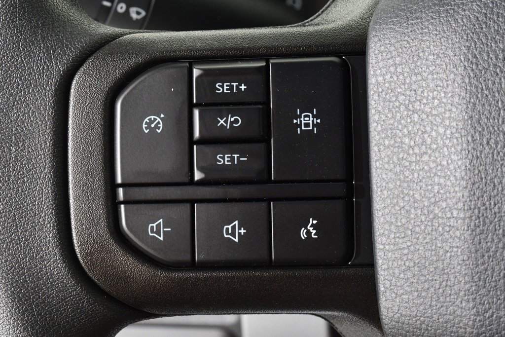 New 2026 Ford F550 4x4 Crew Cab w/ XLT Value Package image 31