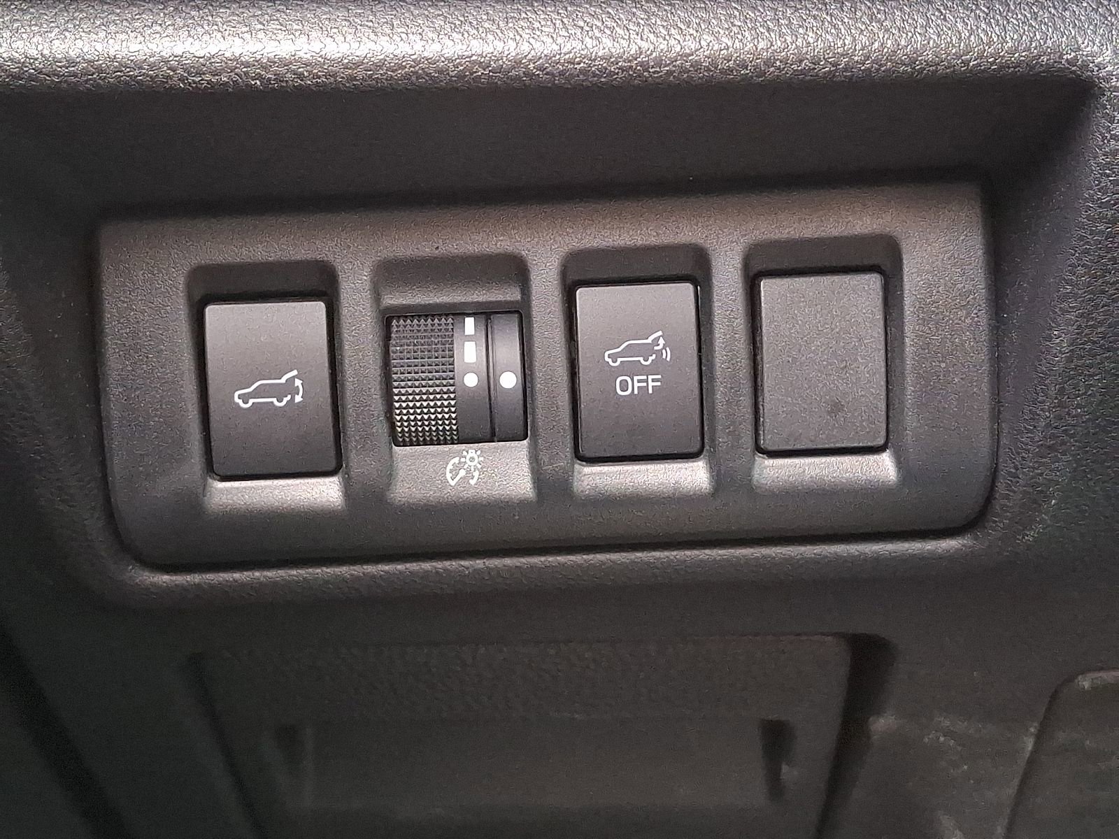 Used 2024 Subaru Outback Touring XT image 30