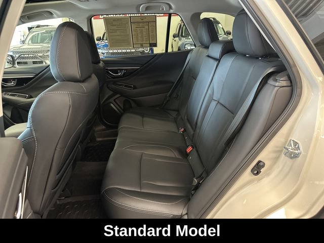 Used 2025 Subaru Outback Limited AWD/4WD image 6