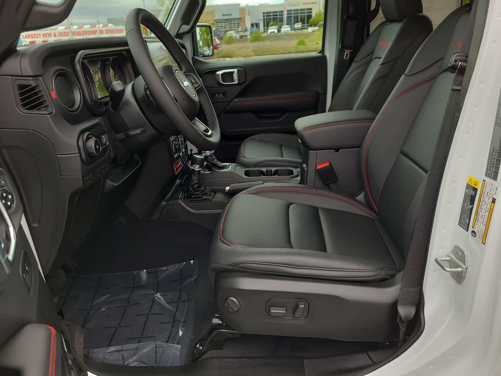 New 2026 Jeep Wrangler Unlimited Rubicon AWD/4WD image 19