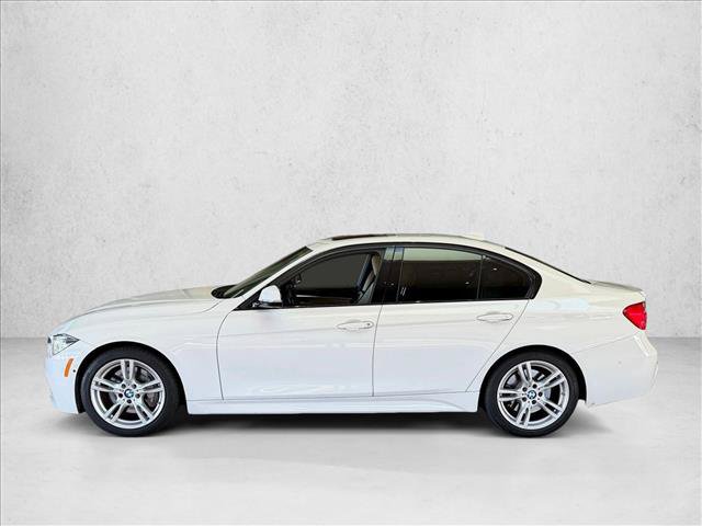 Used 2018 BMW 340i Sedan w/ Executive Package RWD image 3