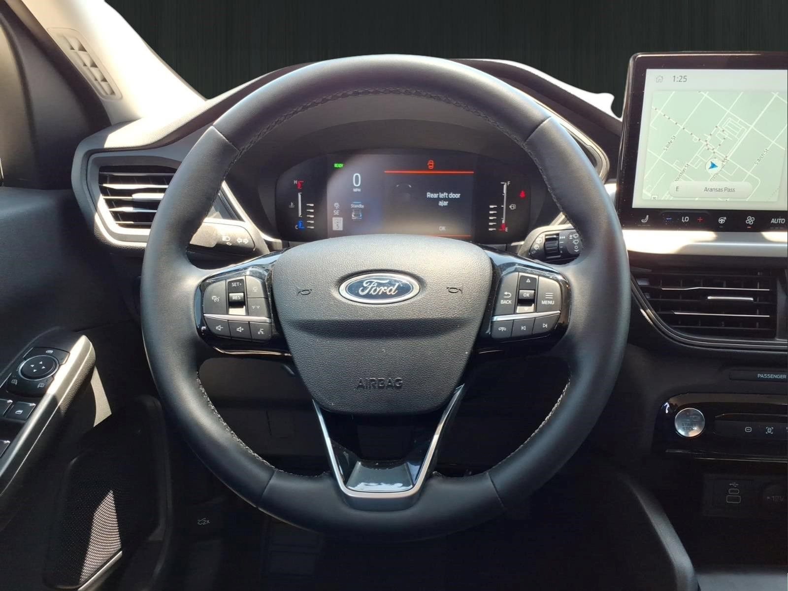 Used 2024 Ford Escape SE FWD image 21