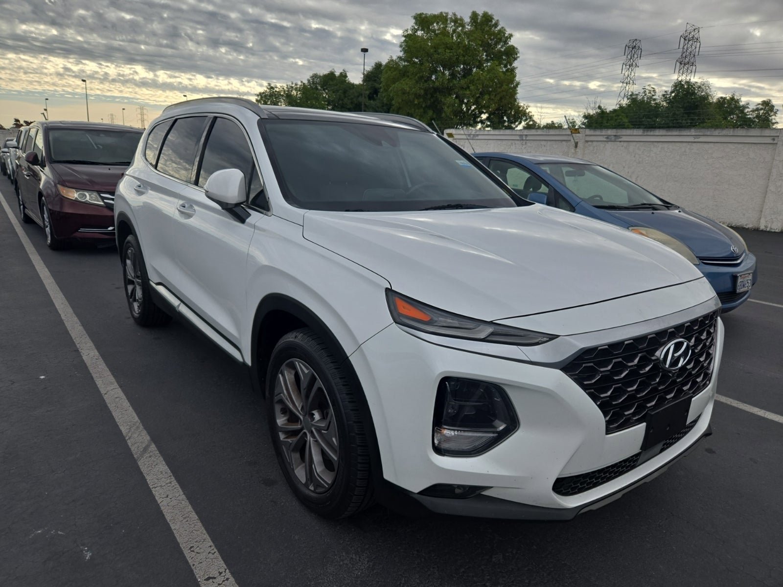 Used 2019 Hyundai Santa Fe FWD image 4