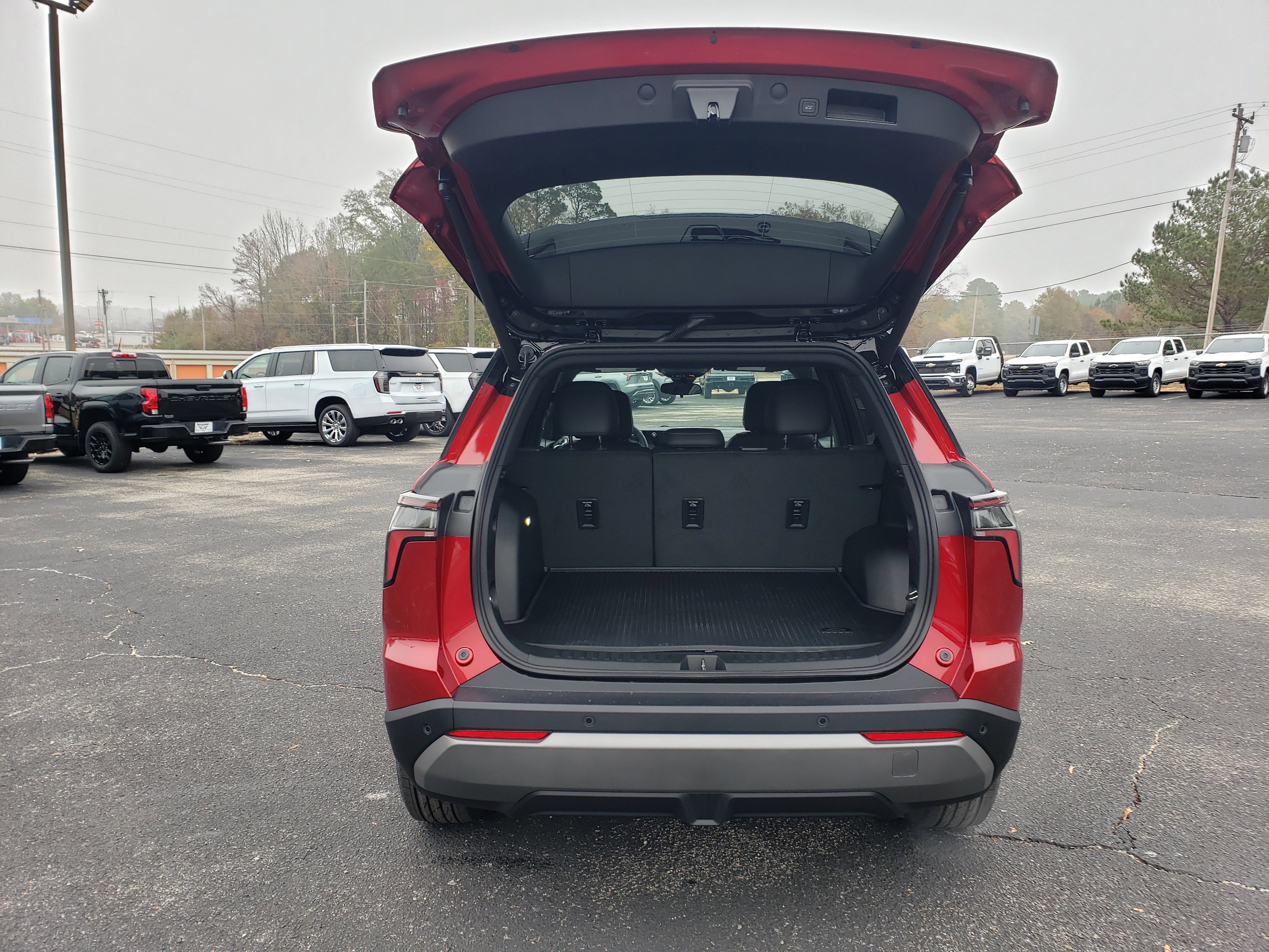 New 2026 Chevrolet Equinox LT image 9