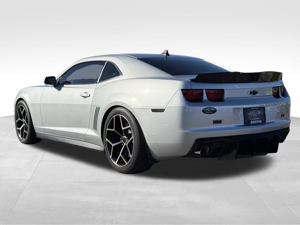 Used 2012 Chevrolet Camaro SS image 3