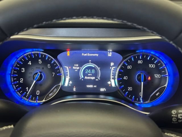 Used 2026 Chrysler Pacifica Select FWD image 26