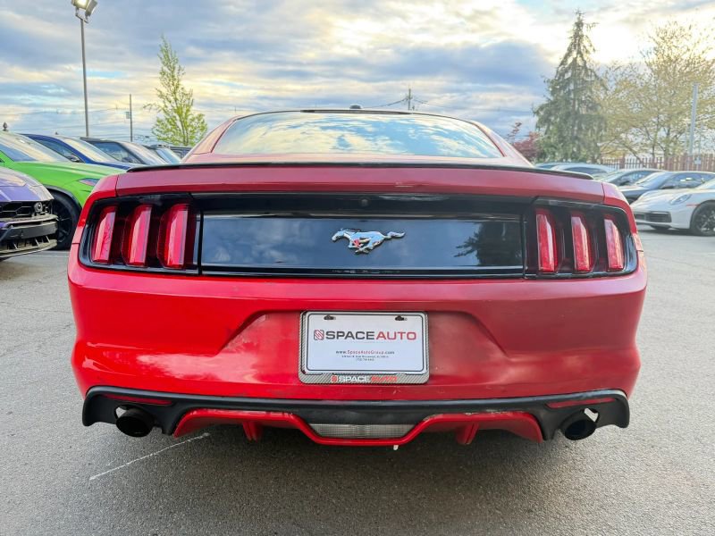 Used 2017 Ford Mustang Premium image 6