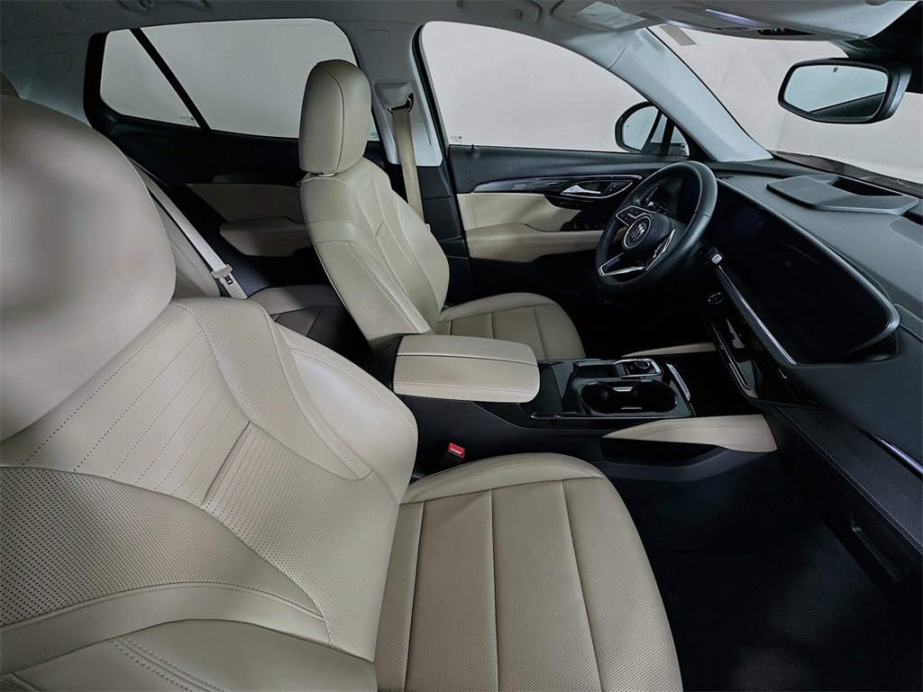 Used 2024 Buick Envision Preferred image 26