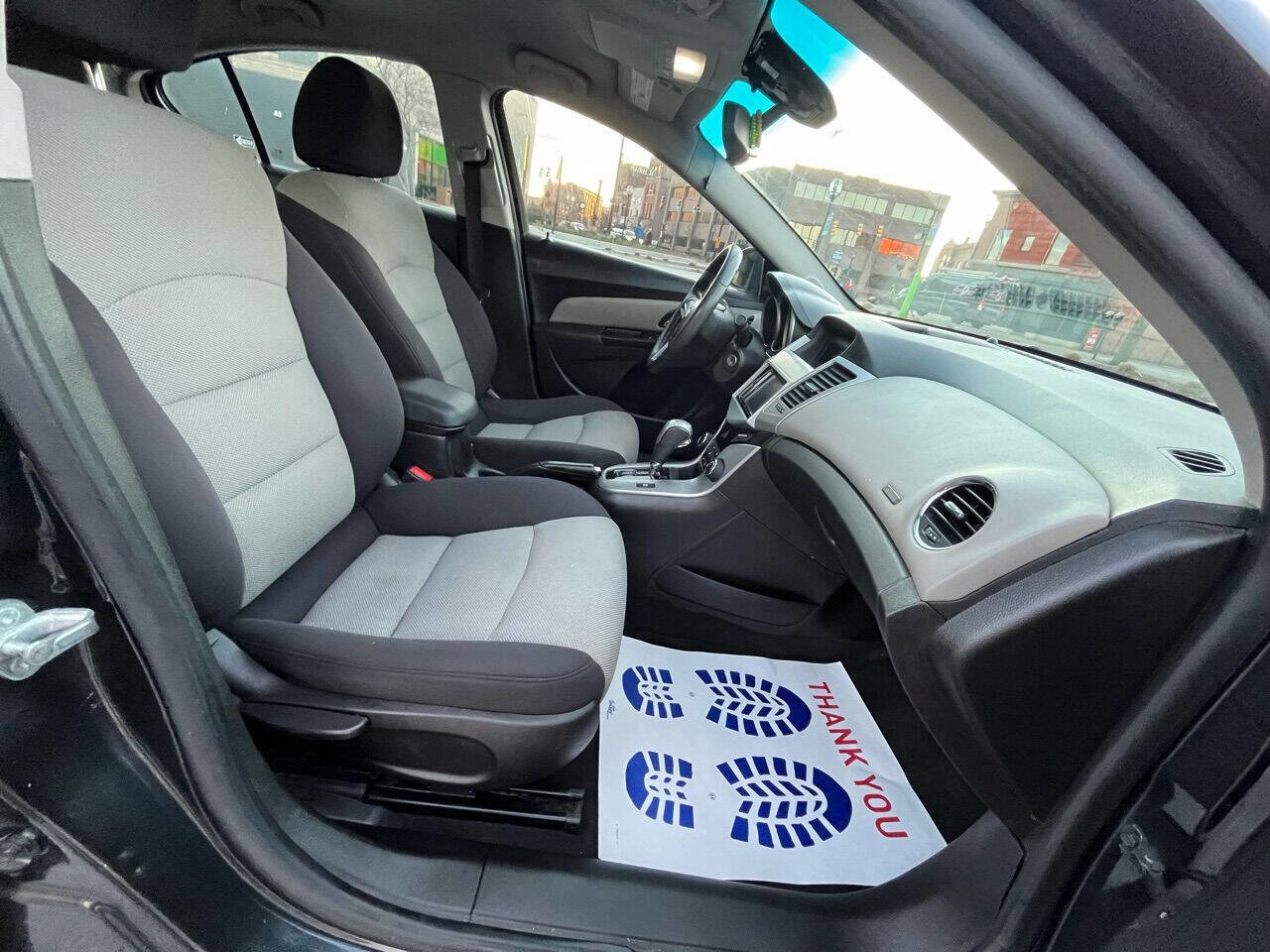 Used 2014 Chevrolet Cruze LS image 21