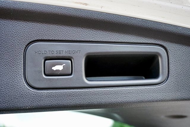 Used 2022 Acura MDX w/ Technology Package FWD image 20