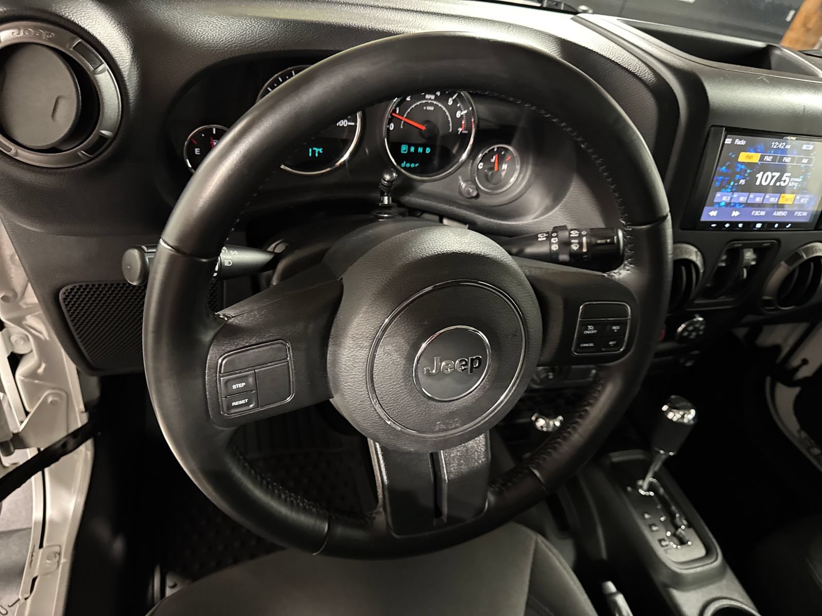 Used 2018 Jeep Wrangler Unlimited Sport S AWD/4WD image 18