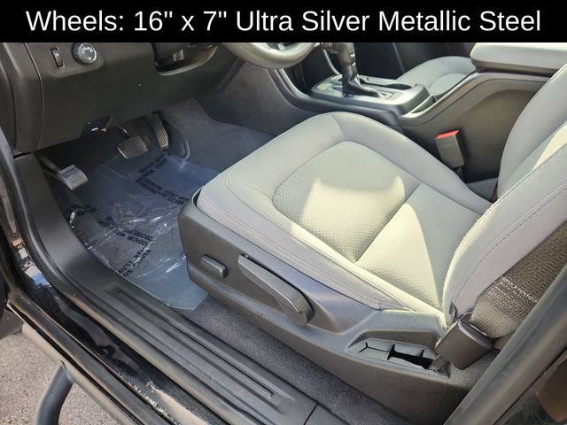 Used 2020 Chevrolet Colorado W/T w/ Custom Special Edition RWD image 19