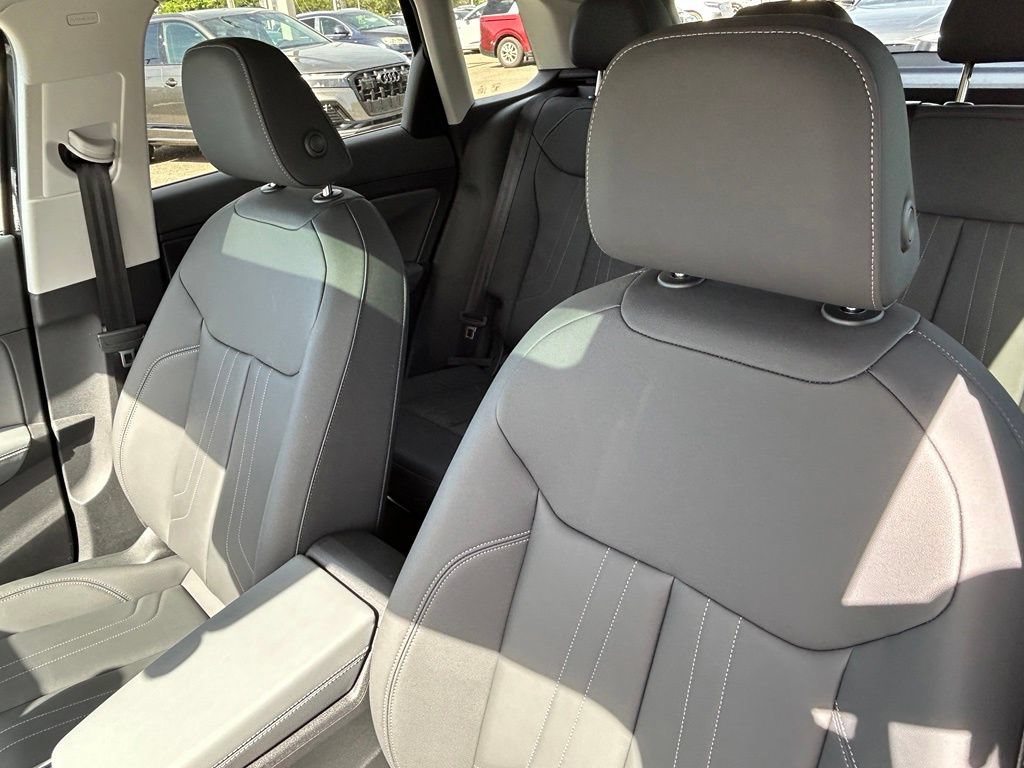 New 2026 Audi Q3 quattro 2.0T AWD/4WD image 13
