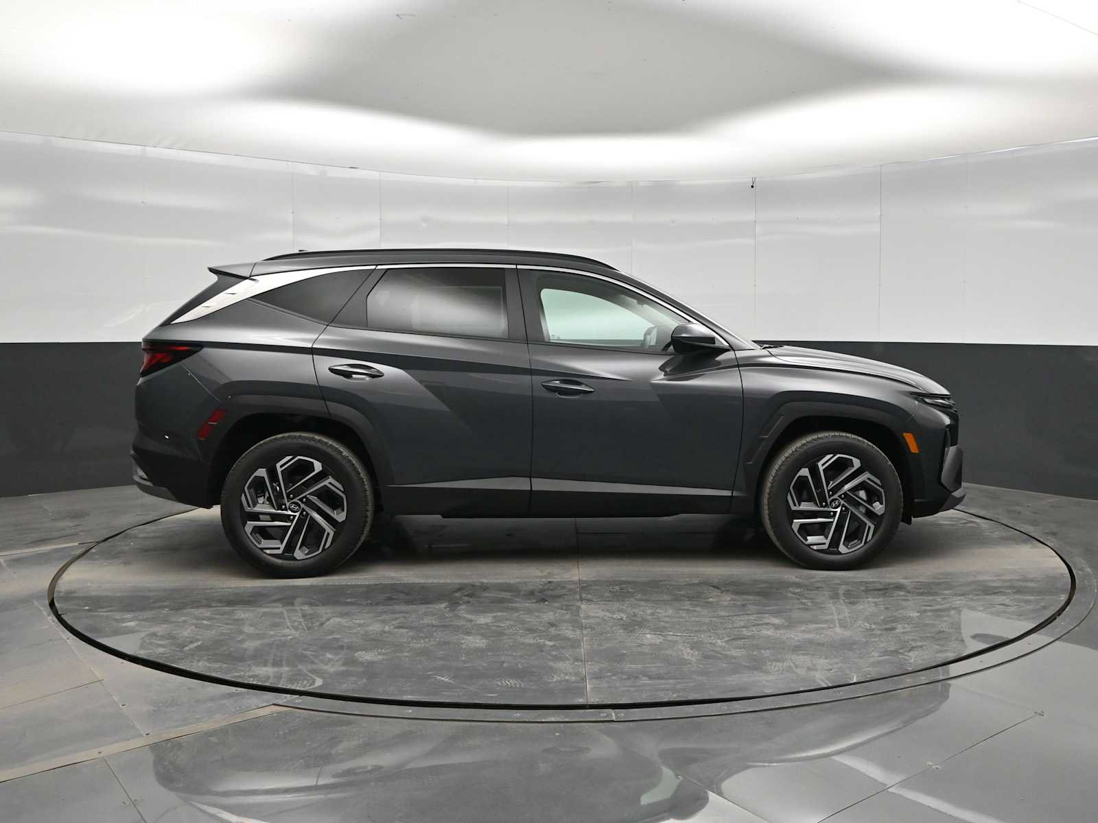 New 2026 Hyundai Tucson SEL Plus AWD/4WD image 9