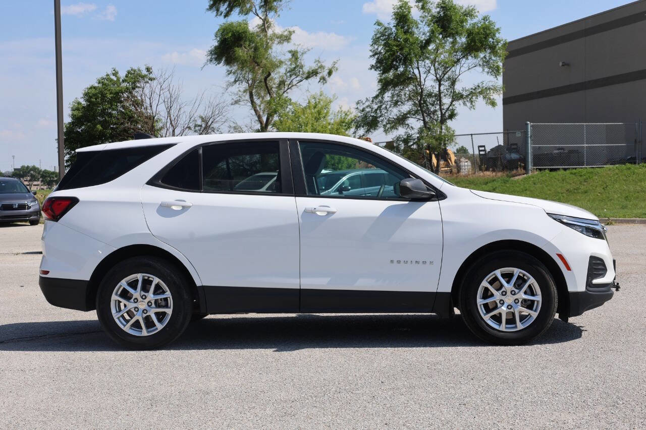 Used 2024 Chevrolet Equinox LS image 7