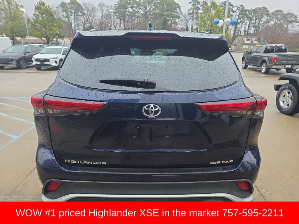 Used 2022 Toyota Highlander XSE image 6