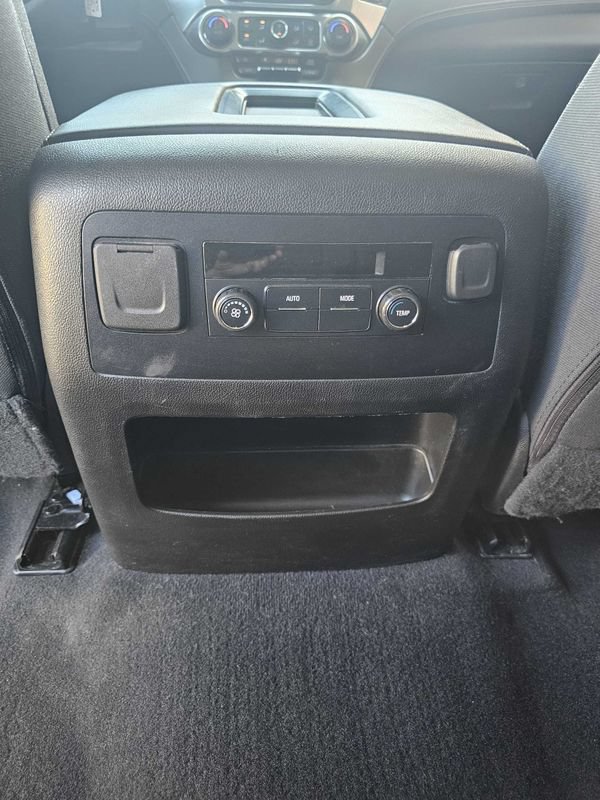 Used 2019 Chevrolet Tahoe LS w/ All-Season Package AWD/4WD image 9