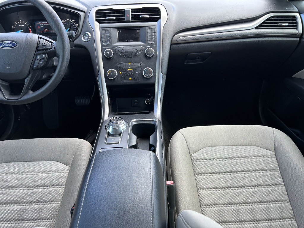 Used 2019 Ford Fusion S FWD image 19
