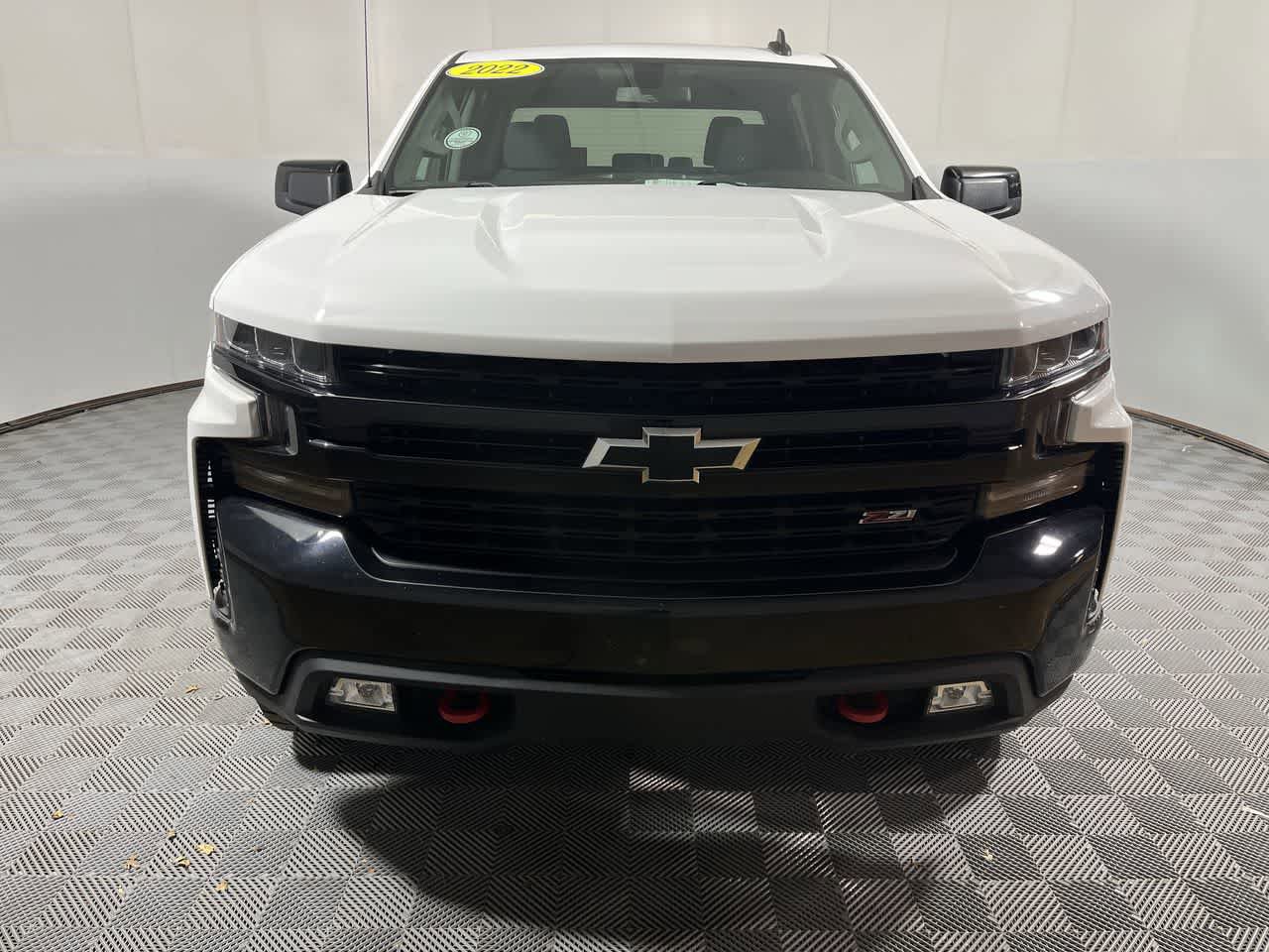 Used 2022 Chevrolet Silverado 1500 LT Trail Boss w/ Bed Protection Package AWD/4WD image 3