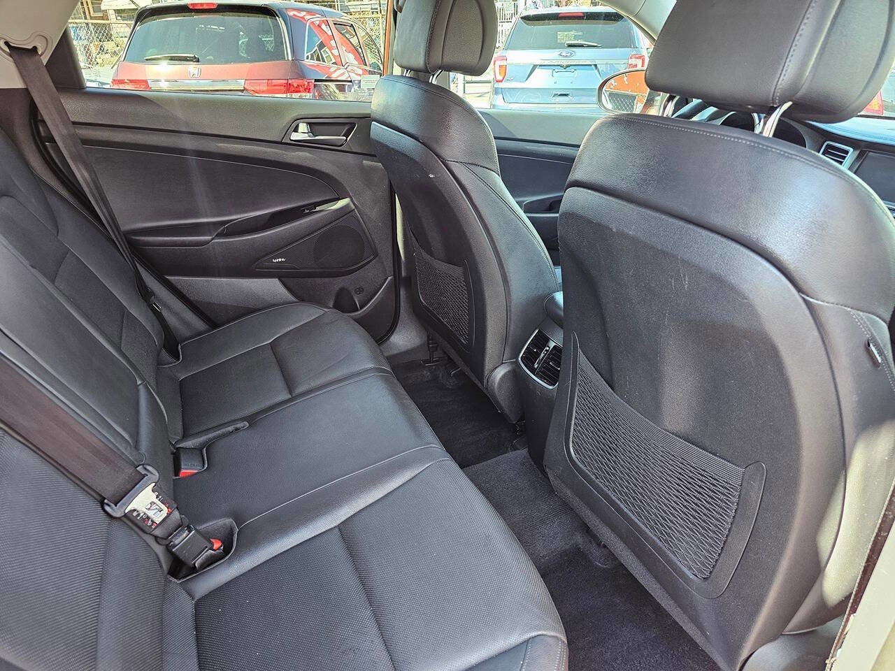 Used 2017 Hyundai Tucson SE Plus w/ Cargo Package image 8