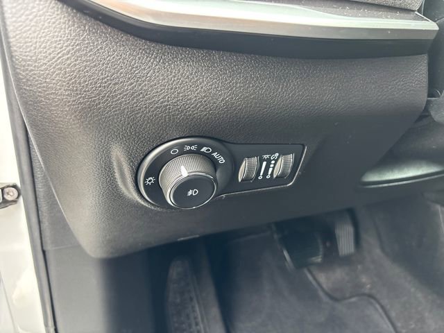 Used 2022 Jeep Compass Latitude w/ Convenience Group image 15