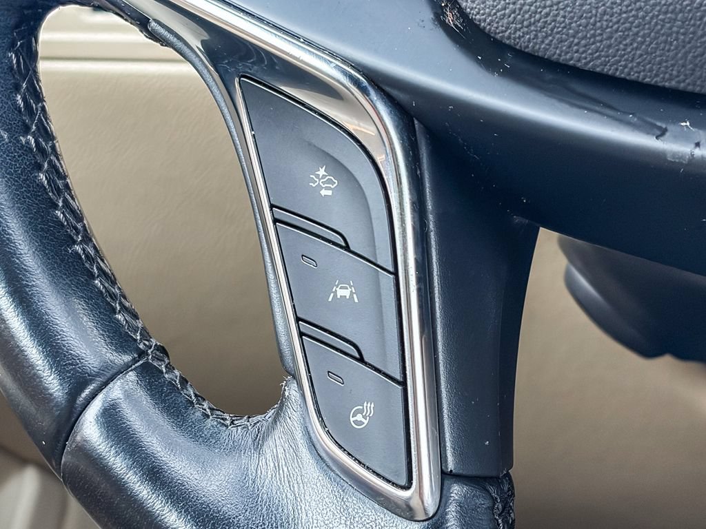 Used 2019 Cadillac XT5 Luxury FWD image 19